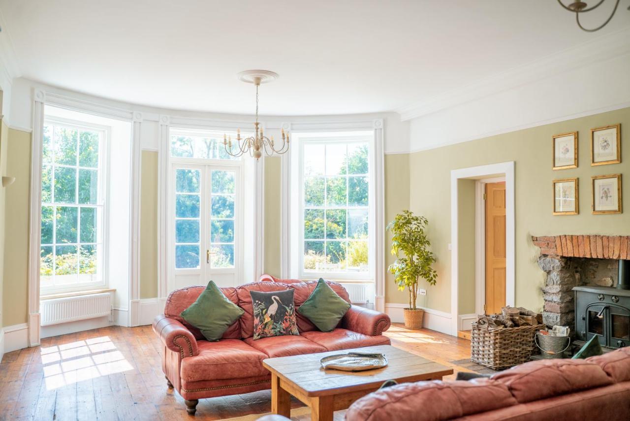 Holyland House - Greenacres Estates Lamphey エクステリア 写真